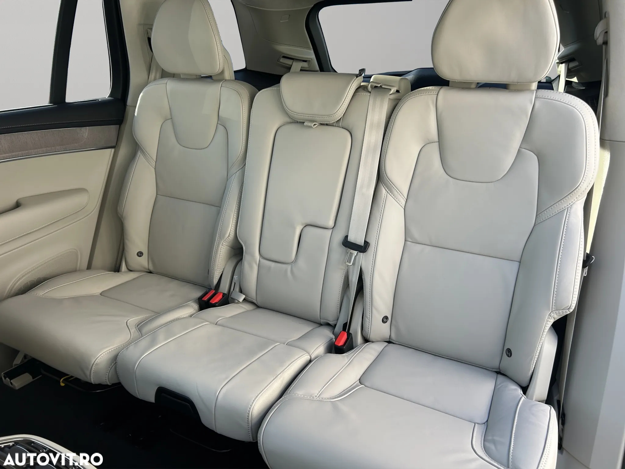 Volvo XC 90 - 15