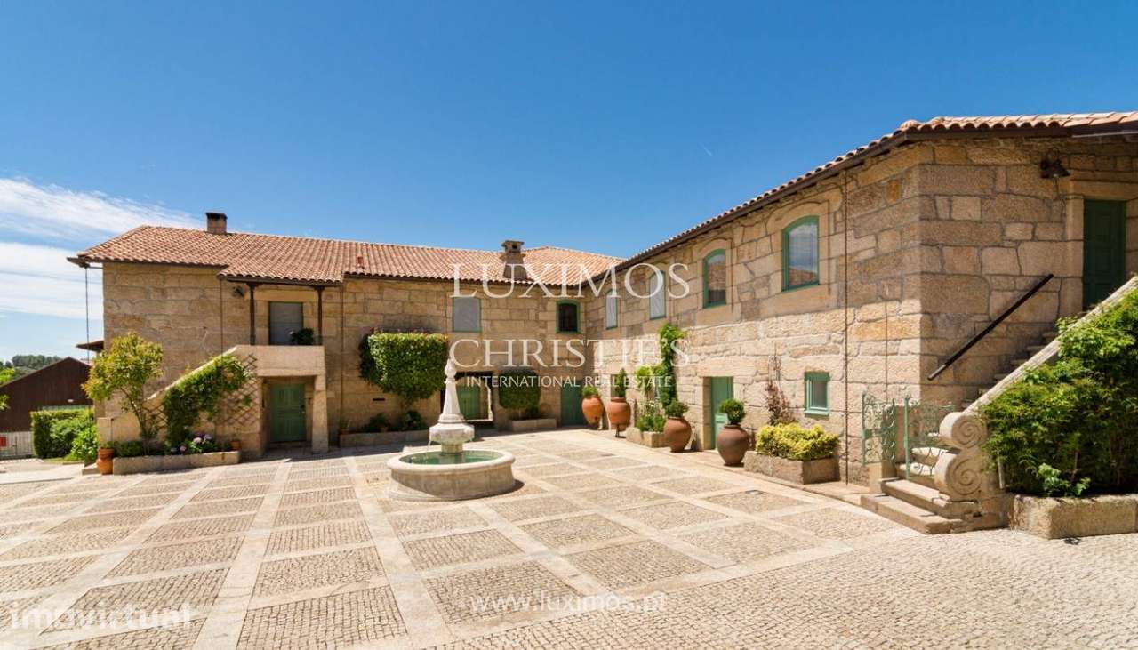 Venda: Propriedade secular com olival, capela, jardim e piscina, Miran - Grande imagem: 3/25