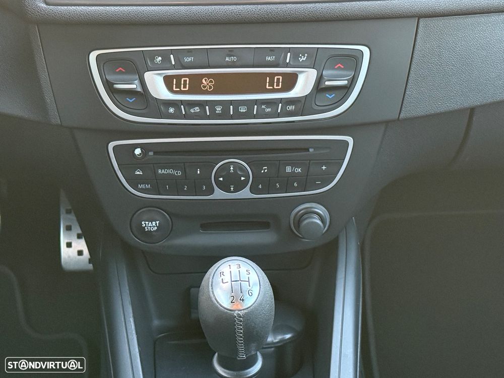 Renault Mégane Coupe 1.5 dCi GT Line - 15