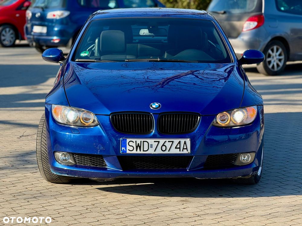 BMW Seria 3 320i - 11