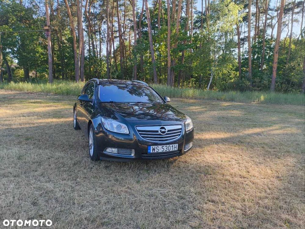 Opel Insignia - 1