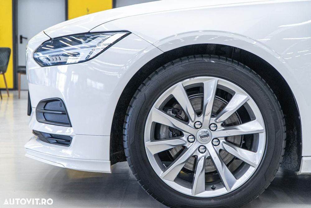 Volvo S90 D4 Geartronic Momentum Pro - 41