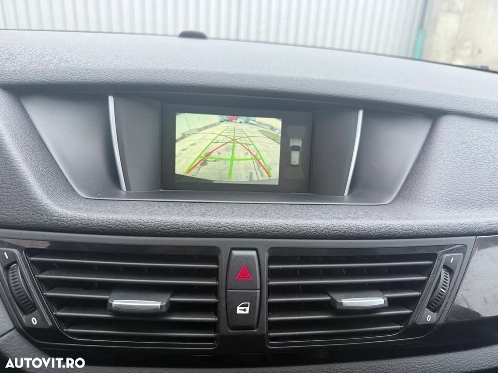 BMW X1 sDrive18d Sport Line - 9