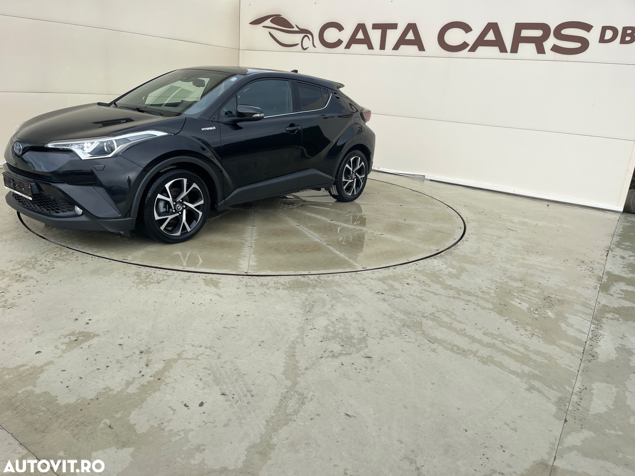 Toyota C-HR Hybrid Club - 5