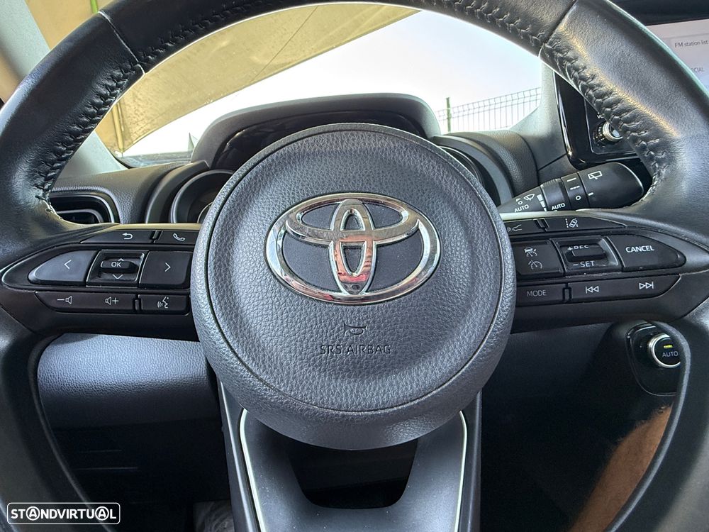 Toyota Yaris 1.5 HDF Exclusive - 33