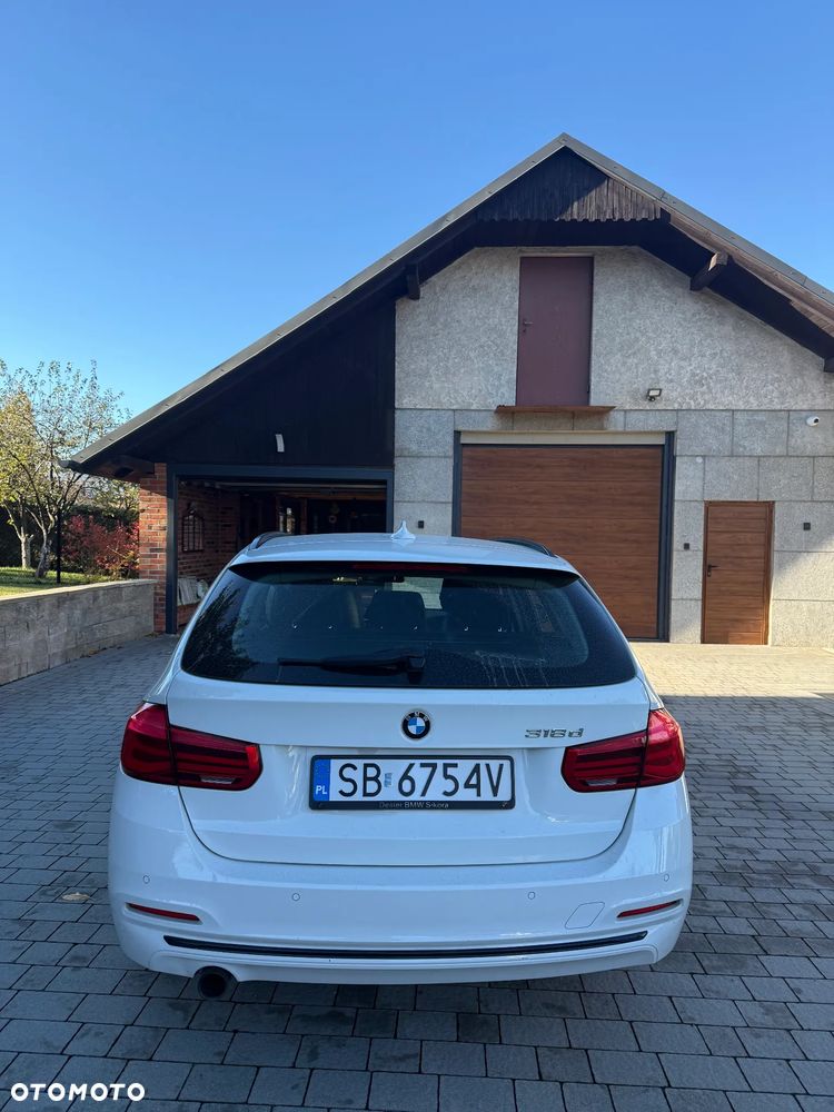 BMW 3 Series 2018 photo 5