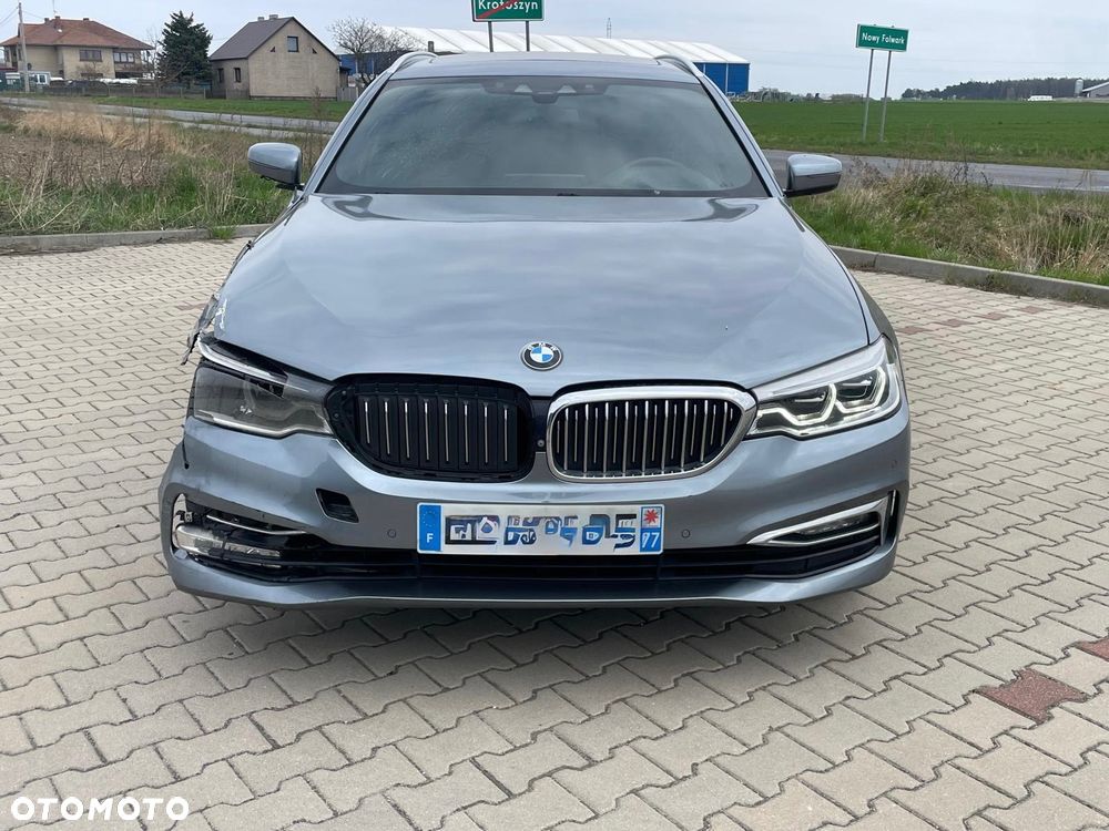 BMW Seria 5 520d xDrive Luxury Line - 2