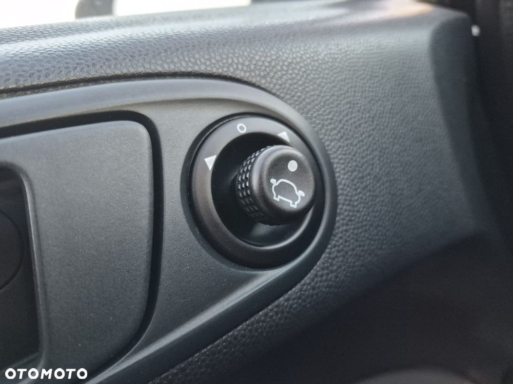 Ford Fiesta 1.25 Platinium X - 28