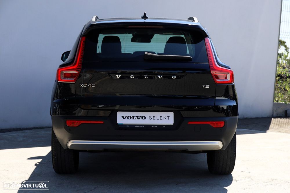 Volvo XC 40 1.5 T2 Momentum Core - 3