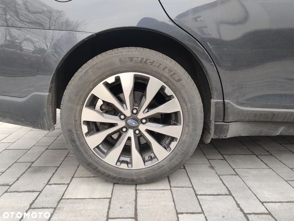 Subaru Outback 2.0D Exclusive Lineartronic - 38
