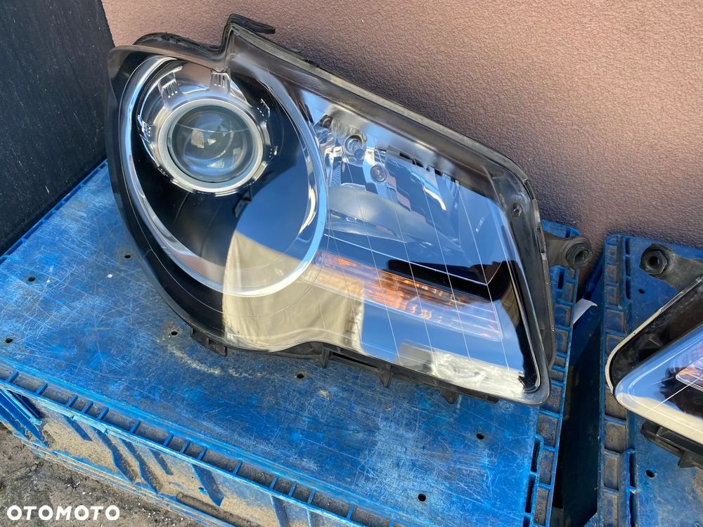 lampy touran I lift 1T1 czarne komplet eu całe - 3
