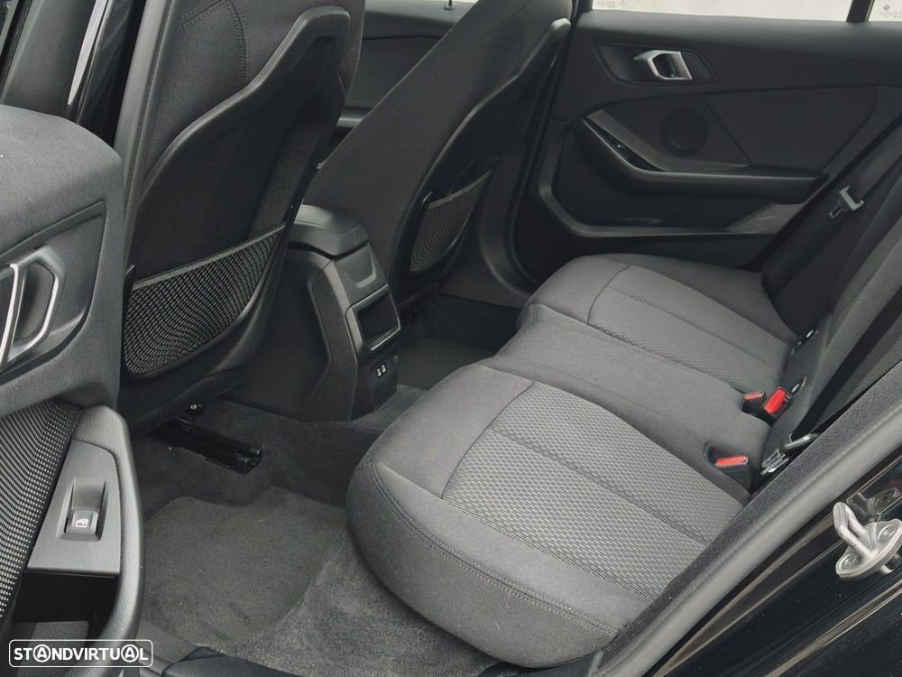 BMW 118 — fotografia 20