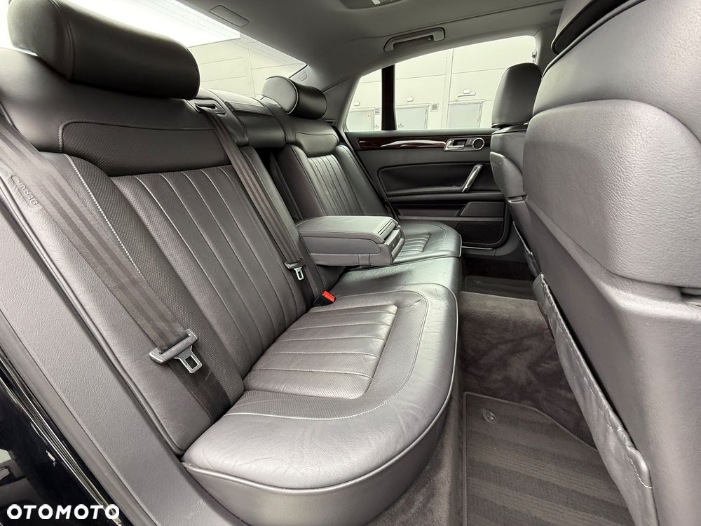 Volkswagen Phaeton 3.0 V6 TDI 4Mot (5 os.) - 26