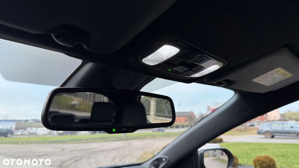 Toyota Yaris Hybrid 1.5 Executive - 24