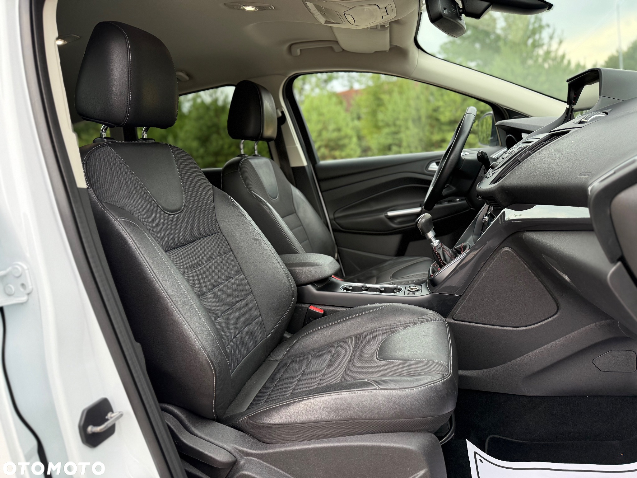 Ford Kuga 2.0 TDCi 4x4 Trend - 19