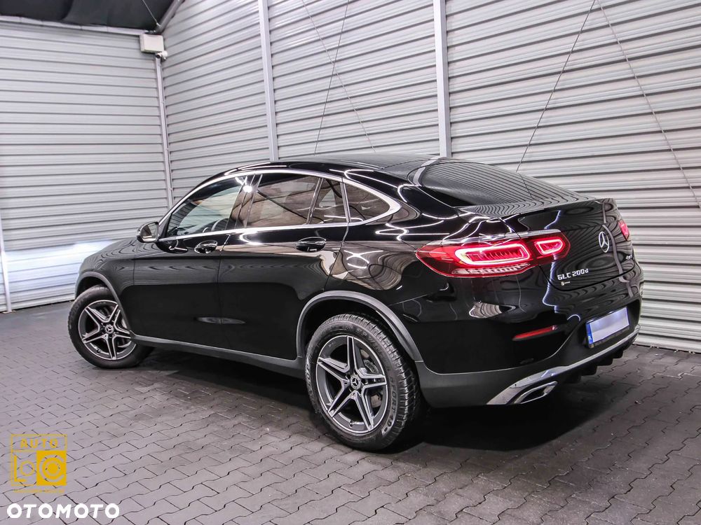 Mercedes-Benz GLC 200 d 4Matic 9G-TRONIC AMG Line - 4