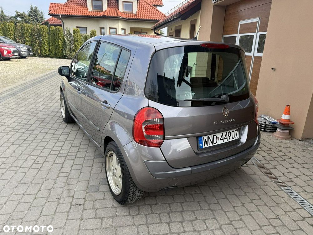 Renault Modus - 9