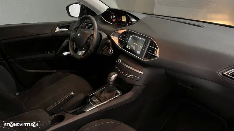 Peugeot 308 1.6 BlueHDi Allure EAT6 - 18