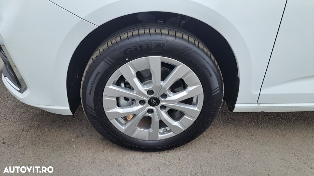 Ford NEW TRANSIT CONNECT VAN L2 - 16