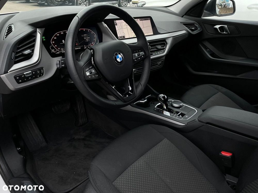 BMW Seria 1 118i - 5
