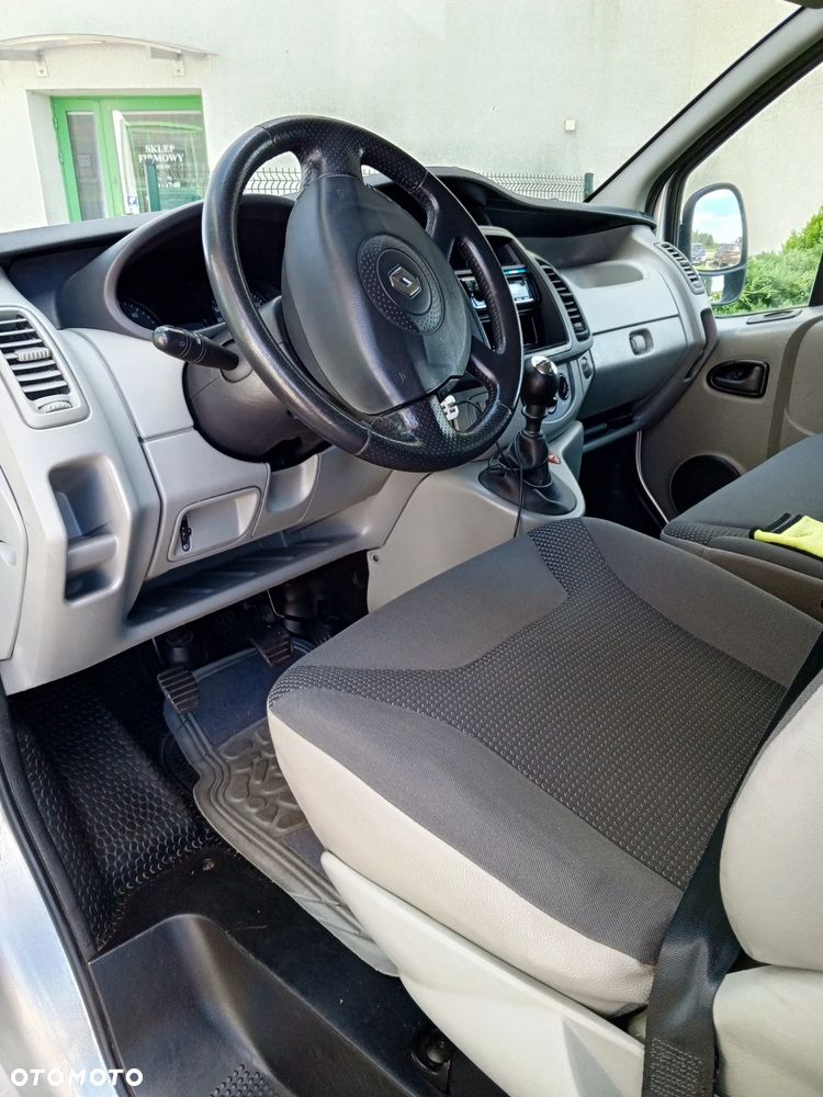 Opel Vivaro - 14