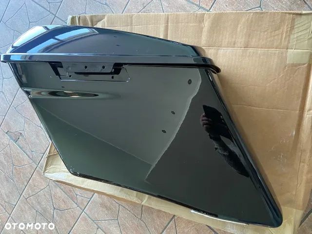 KUFER BOCZNY DŁUGI 4.5 HARLEY TOURING 14- - 1