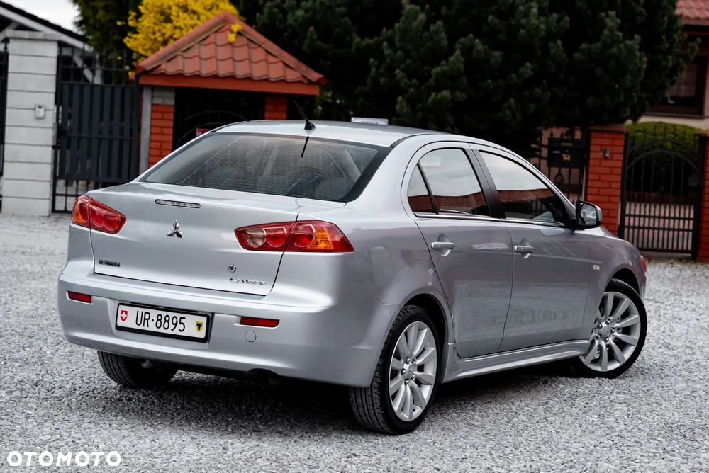Mitsubishi Lancer 2.0 DI-D Instyle - 11