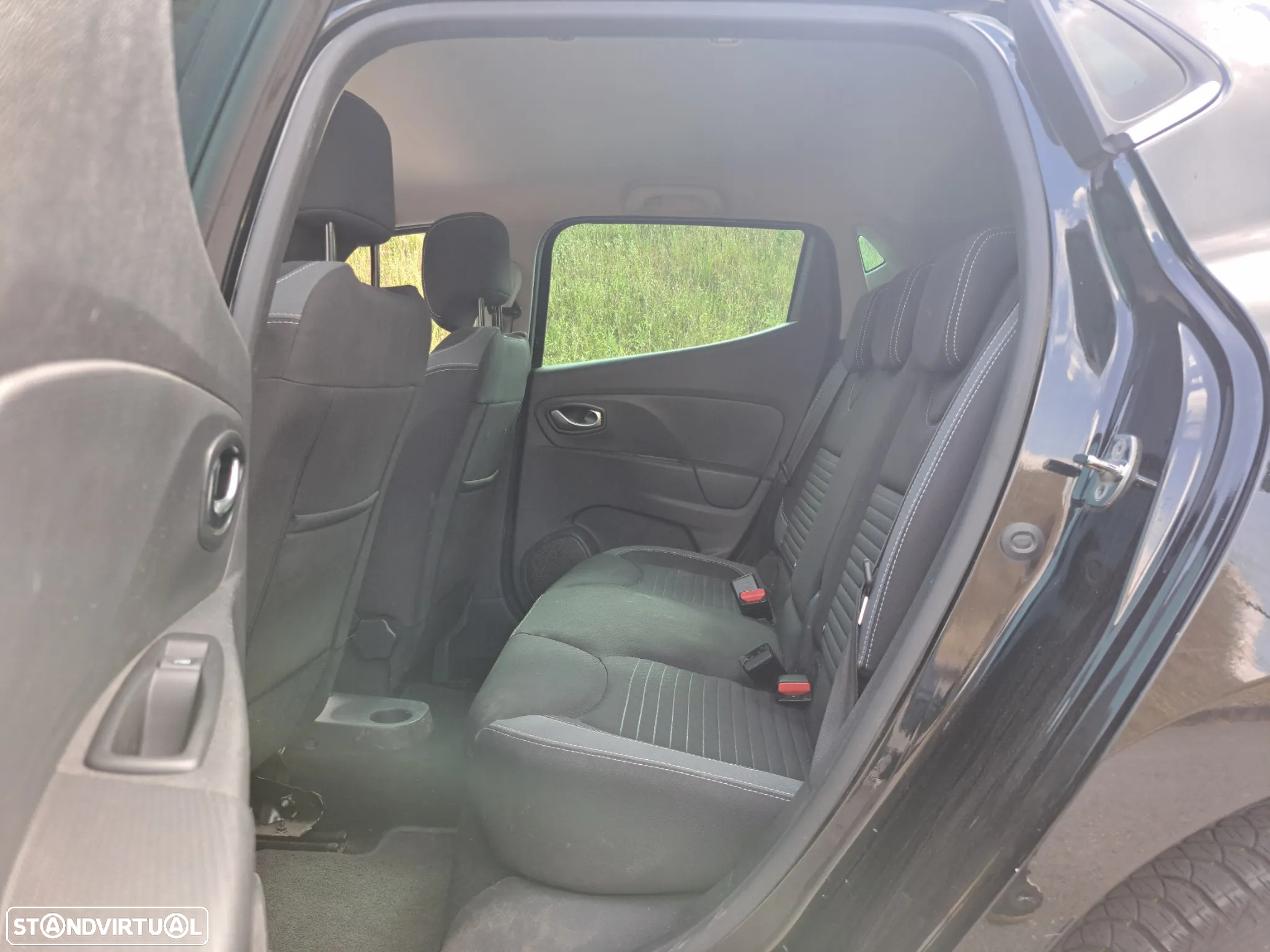 Renault Clio 1.5 dCi Luxe - 21