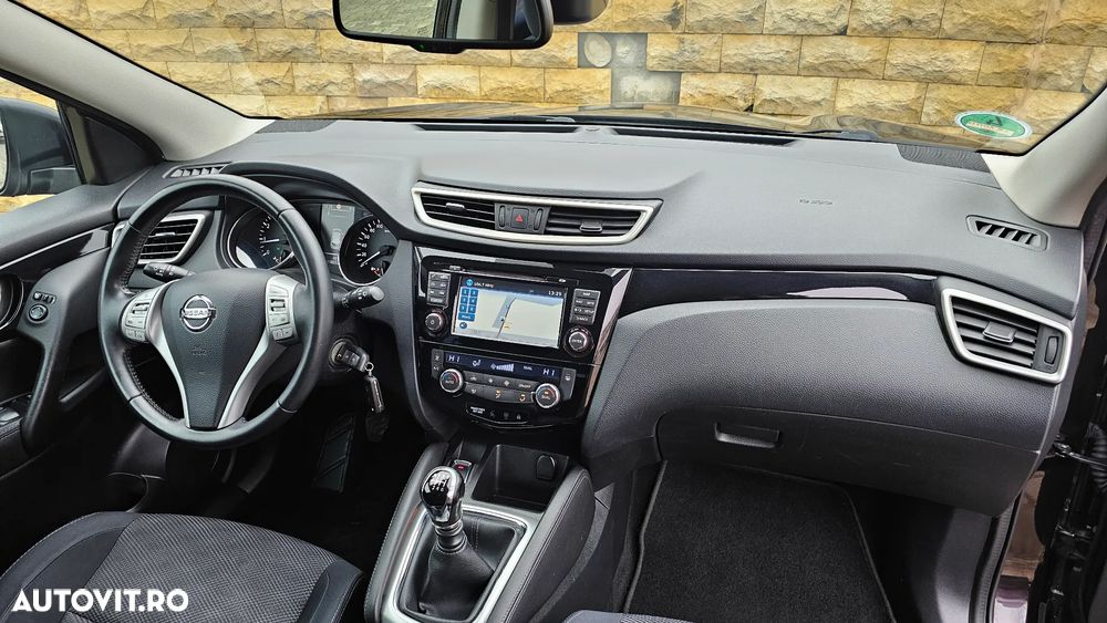 Nissan Qashqai 1.2 DIG-T TEKNA - 9
