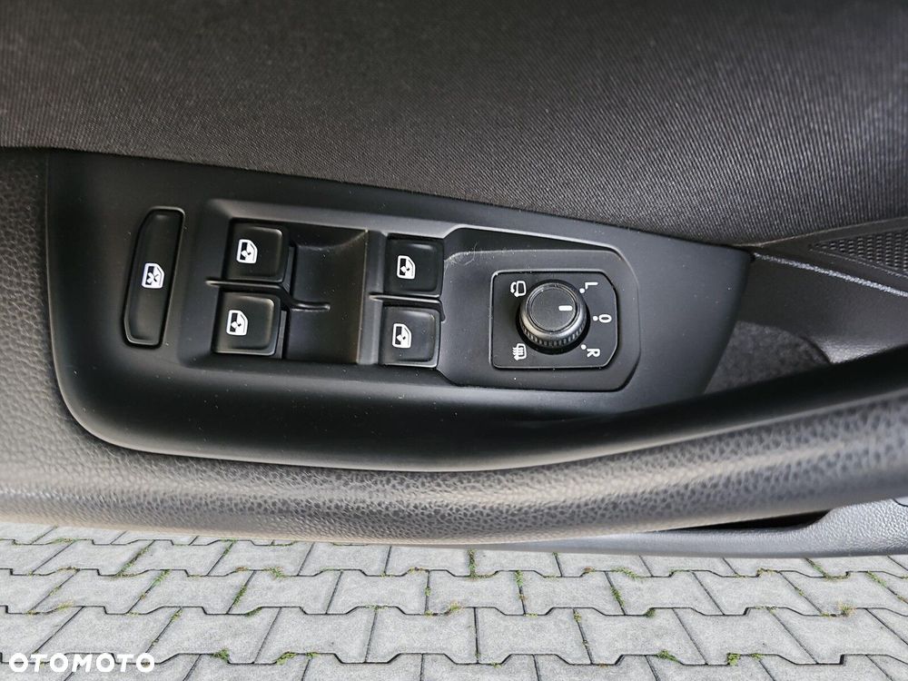 Volkswagen Passat 2.0 TDI BMT Comfortline - 18