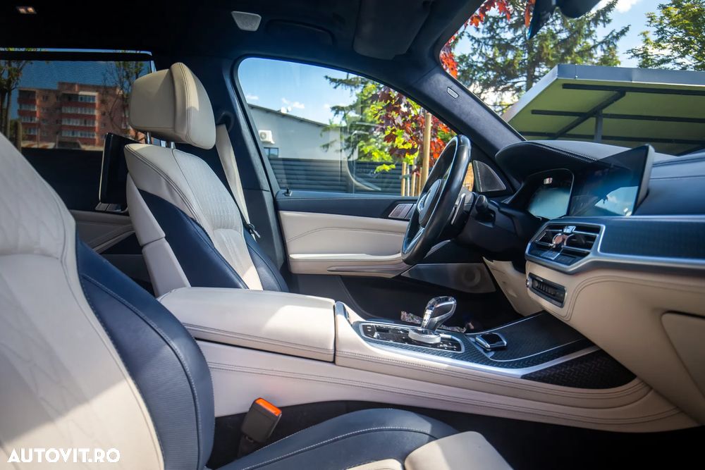 BMW X7 - 35