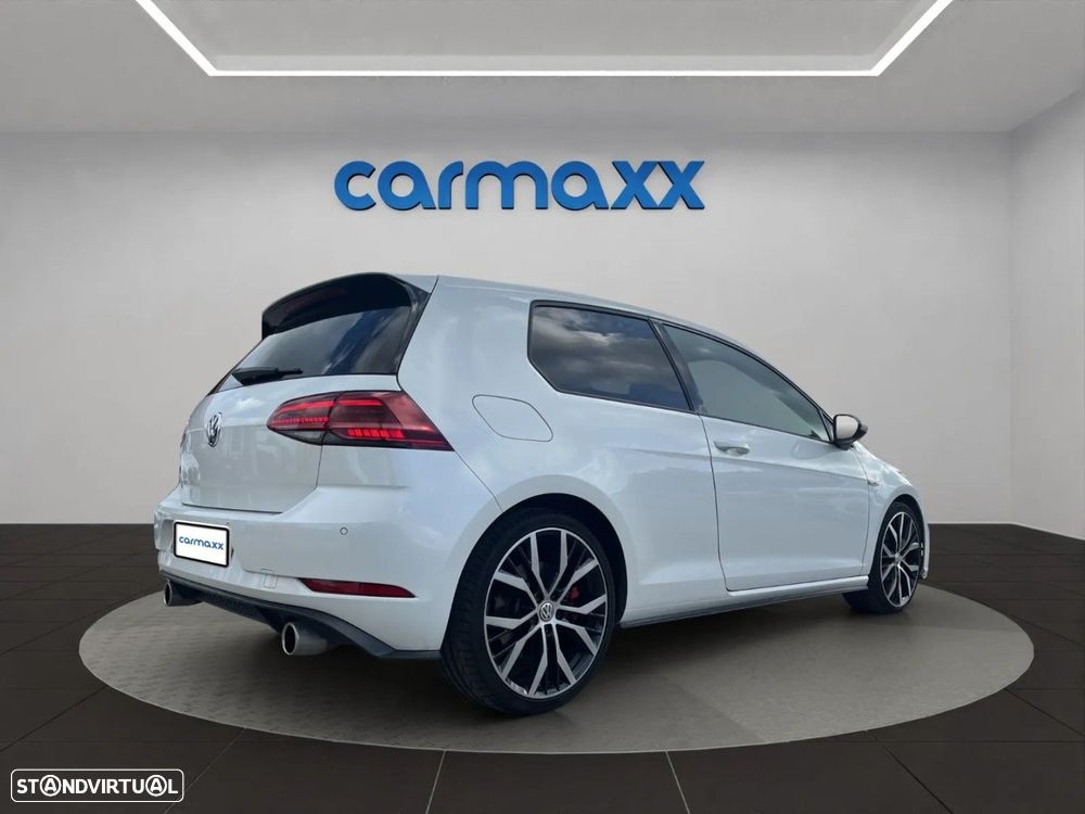 VW Golf 2.0 TSI GTI DSG Performance - 6