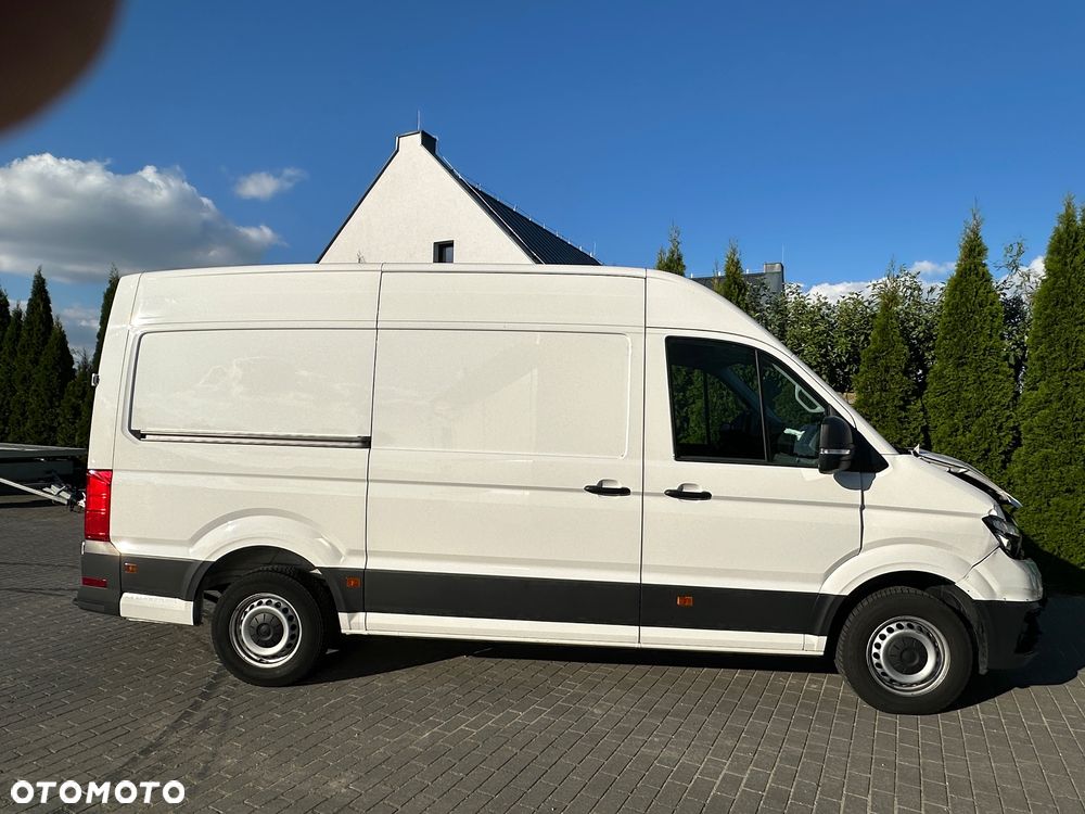 Volkswagen Crafter - 1
