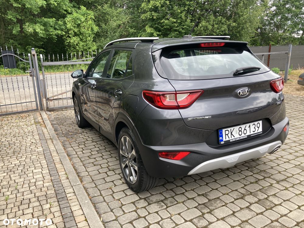 Kia Stonic - 4