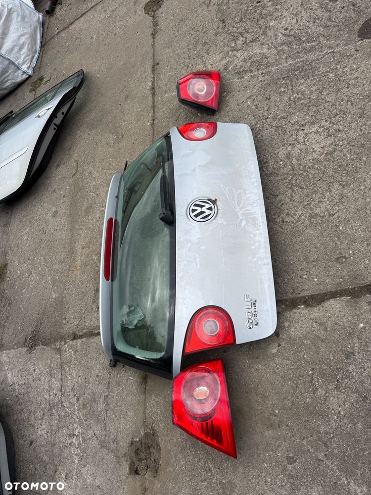 Volkswagen golf 5 drzwi srebrne srebrny srebrna maska zderzak pas przedni błotnik prawy lewej drzwi prawe lewe przednie tylnie tył lampa lampa przód prawa lewa lampa ty tylnia  zderzak przód prawa lewa maska - 10