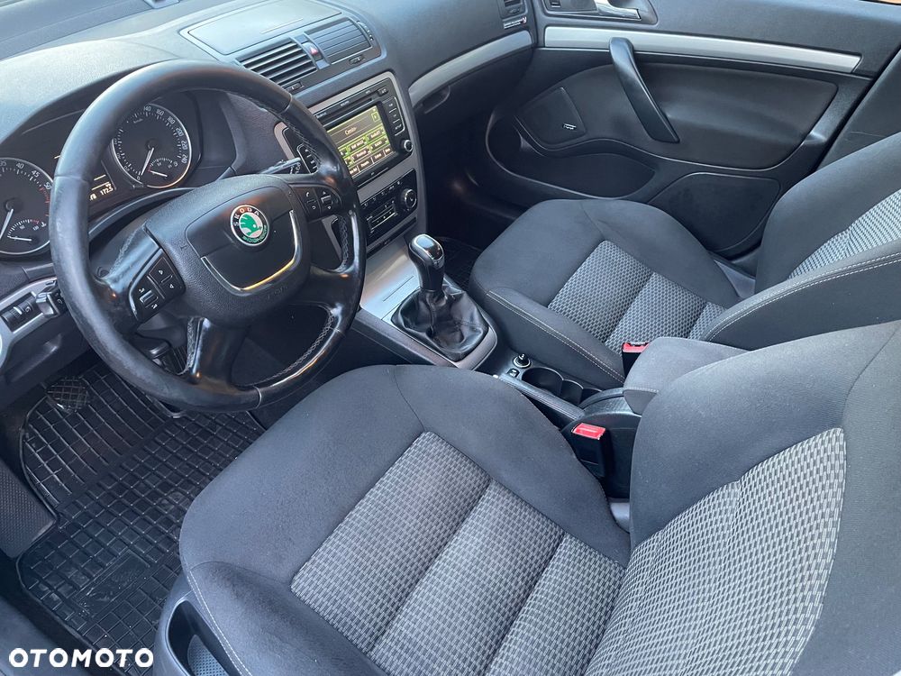 Skoda Octavia 1.6 TDI DPF 4x4 Elegance - 5