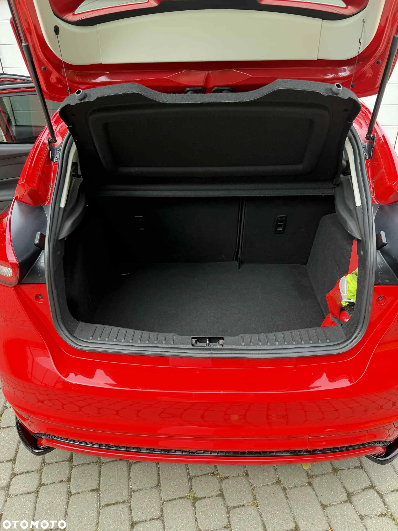 Ford Focus ver-1-5-ecoboost-st--line-red-ass - 20