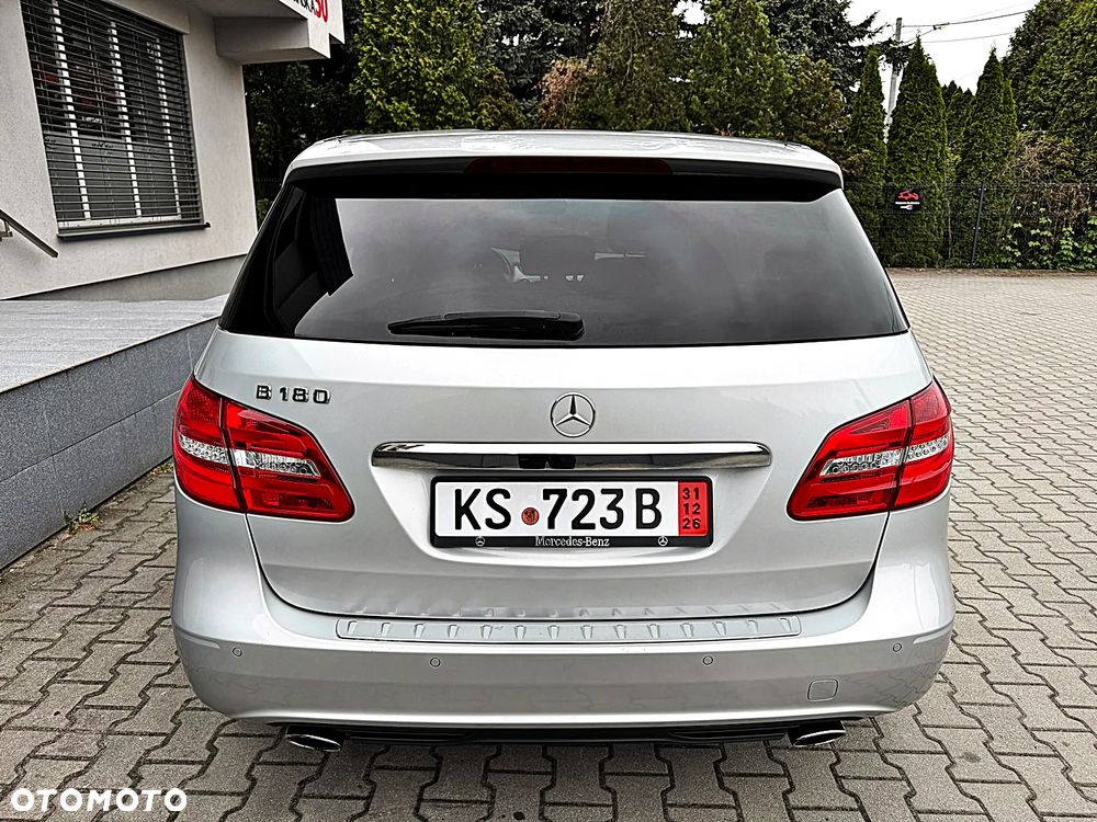 Mercedes-Benz Klasa B 180 AMG Line - 6