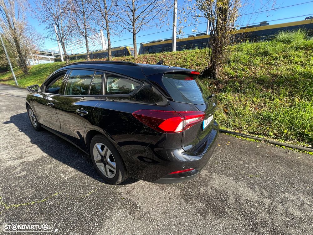 Ford Focus SW 1.5 EcoBlue S&S TITANIUM - 4