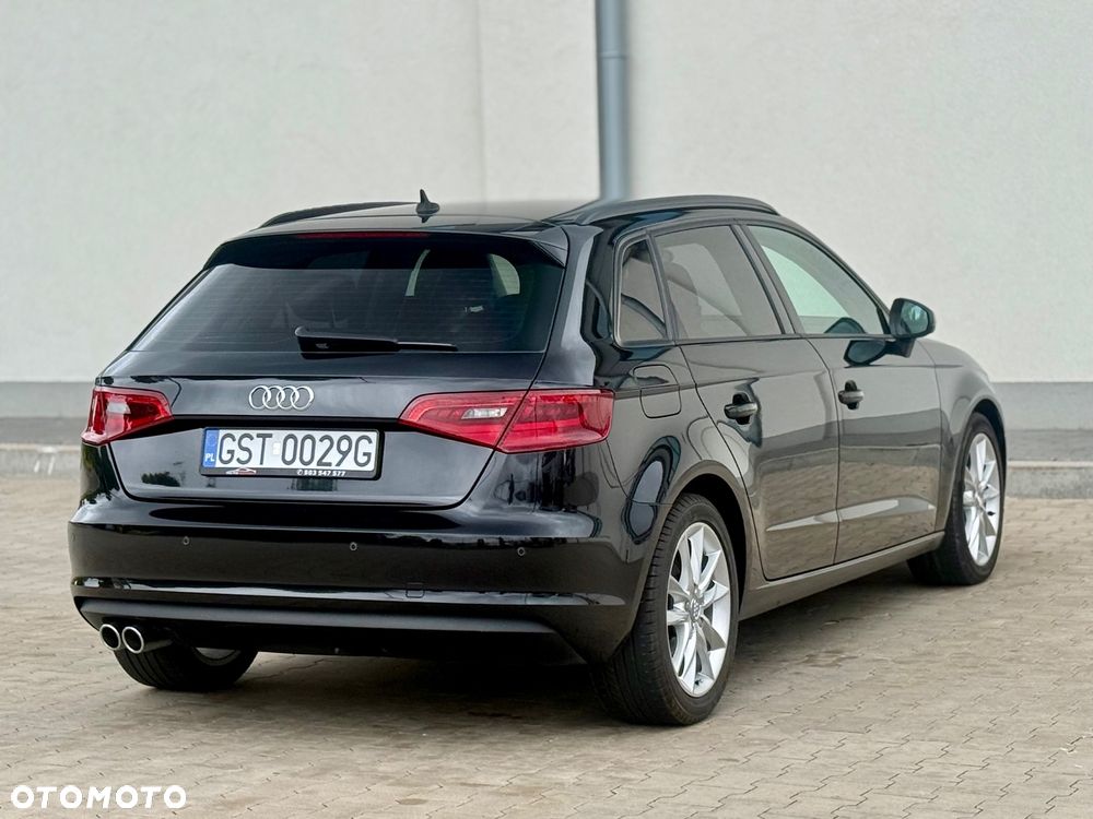 Audi A3 Sportback 2.0 TDI S tronic design - 17