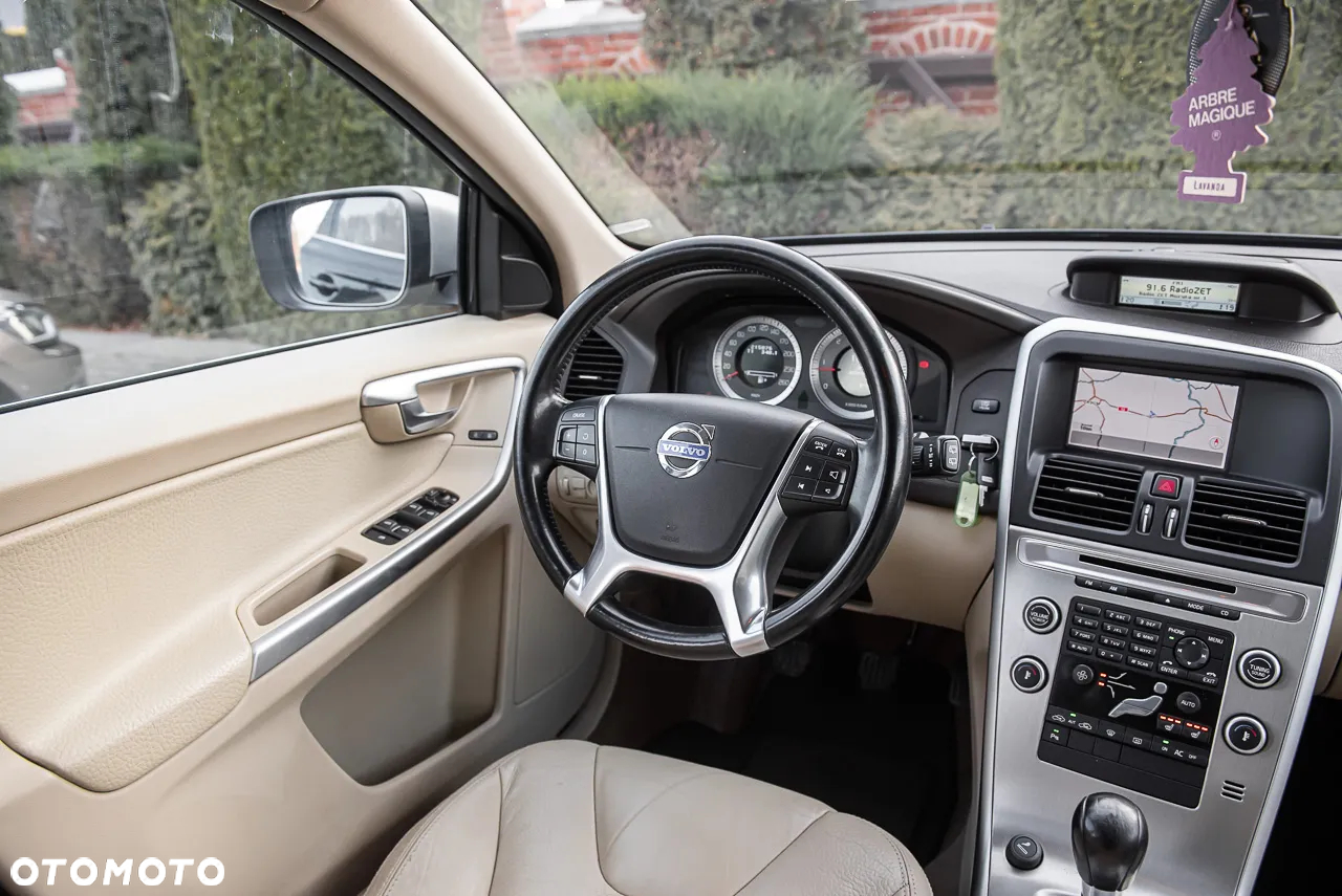 Volvo XC 60 DRIVe Summum - 10