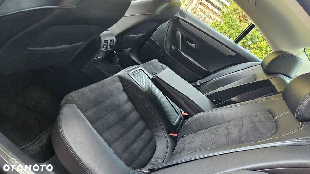 Volkswagen Passat CC - 21