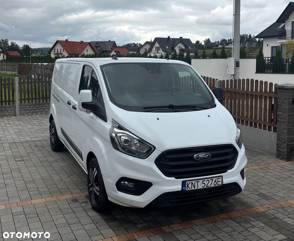 Ford Custom - 1