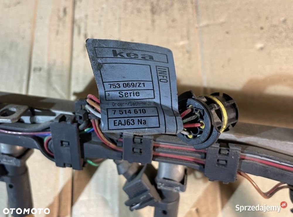 7514610 Listwa wtryskowa wtryski 3.6 v8 bmw 7 e65 e66 - 3