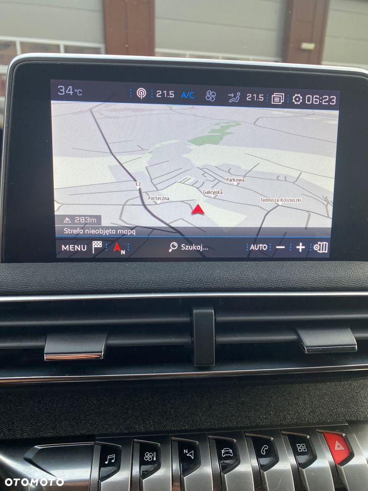 Peugeot 5008 1.6 BlueHDI Crossway S&S EAT6 - 19