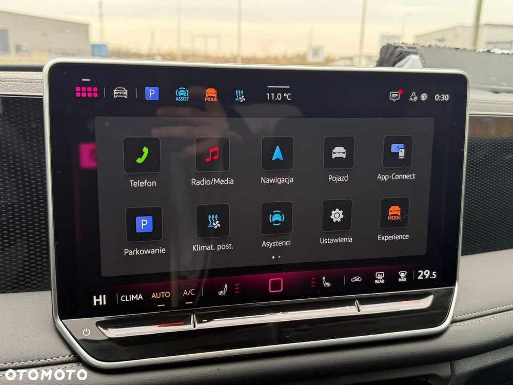 Volkswagen Tiguan 1.5 eTSI OPF DSG Life - 25