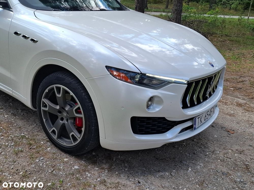 Maserati Levante Q4 - 11