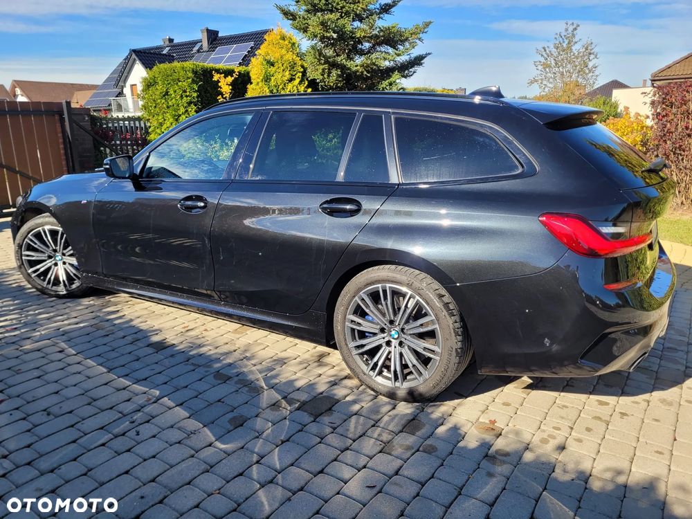 BMW 3 Series 2020 photo 4