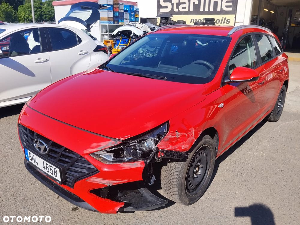 Hyundai i30 1.5 DPI Smart - 2