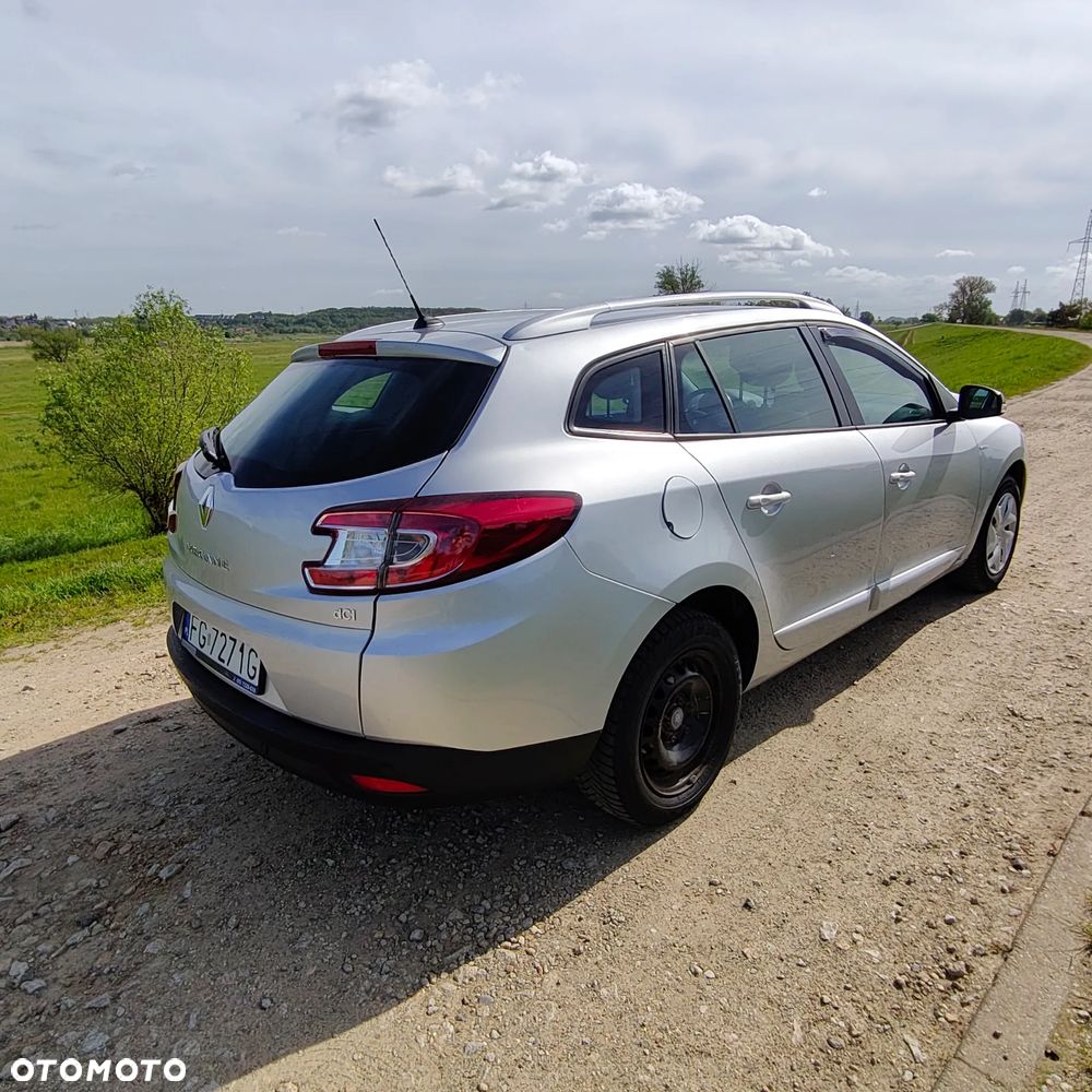 Renault Megane 1.5 dCi Limited EDC - 6